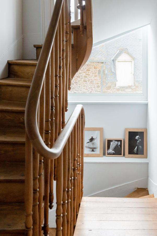 Maison Triton Et Porcelaine Saint-Coulomb Kültér fotó