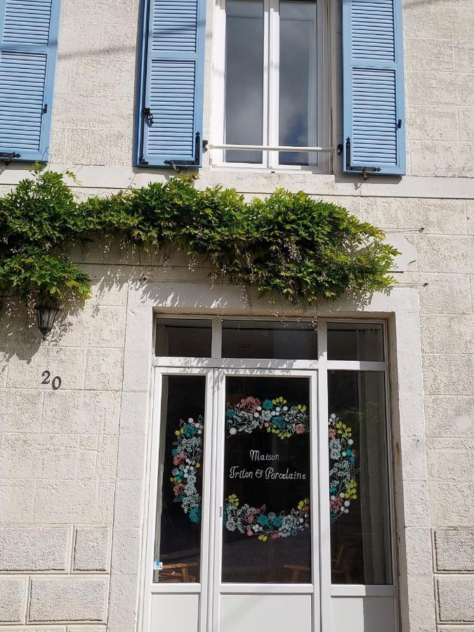 Maison Triton Et Porcelaine Saint-Coulomb Kültér fotó